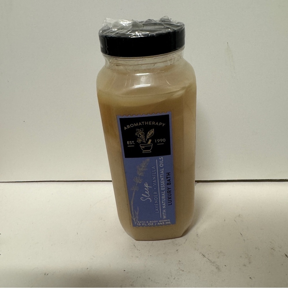 Bath & Body Works Lavender +Vanilla Luxury Bath Aromatherapy Sleep 15 OZ